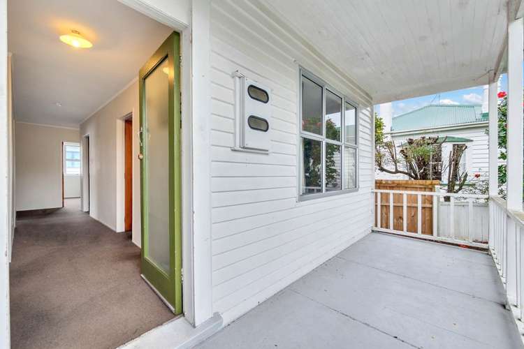 9 Counsel Terrace Mount Albert_12