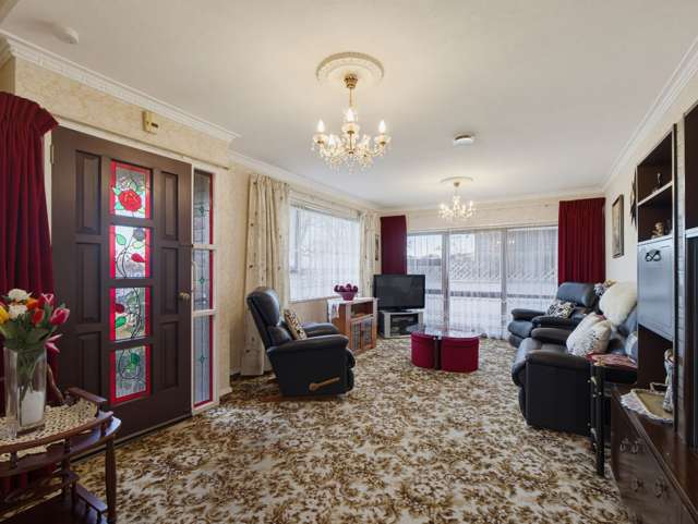 1/102 Lake Terrace Road Burwood_4