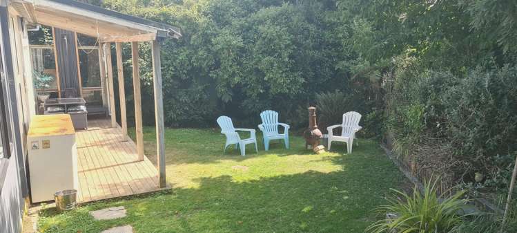 18 Violet Street Riverton_21