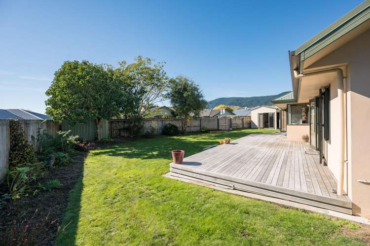 19 Appaloosa Avenue Richmond_21