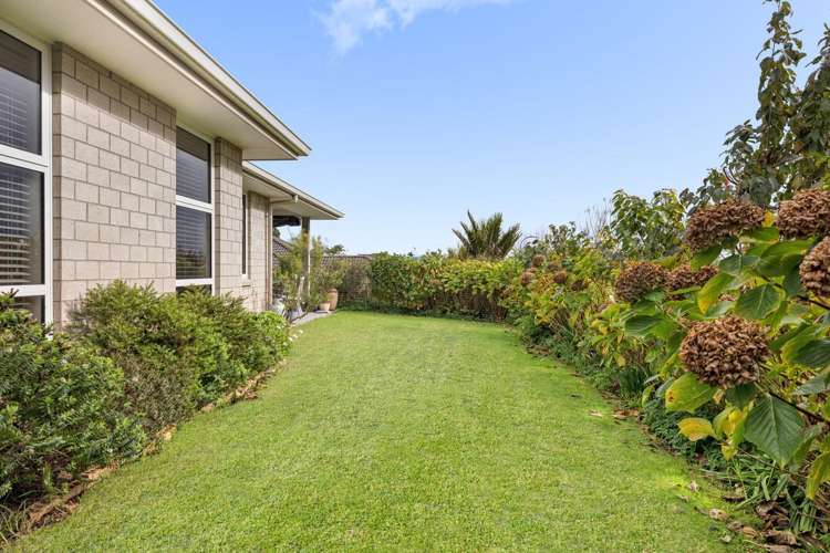 105 Rowesdale Drive Ohauiti_16