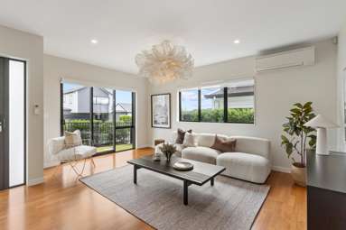 3 Treloar Crescent_3