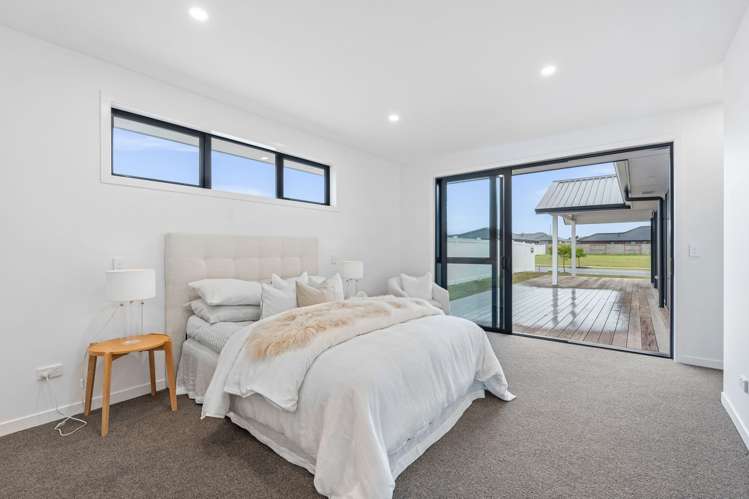 8 Te Piriti Road One Tree Point_17