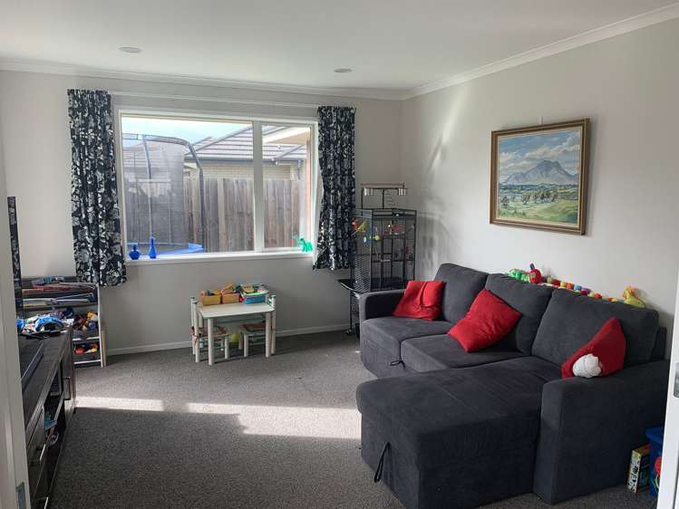 32 Chalgrove Road Huntington_6