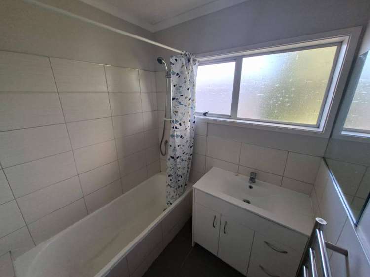 37C Matipo Road Te Atatu Peninsula_9