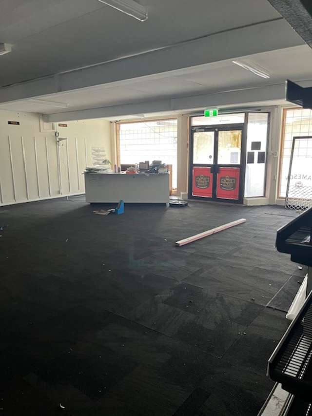 266 Oxford Street Levin_1