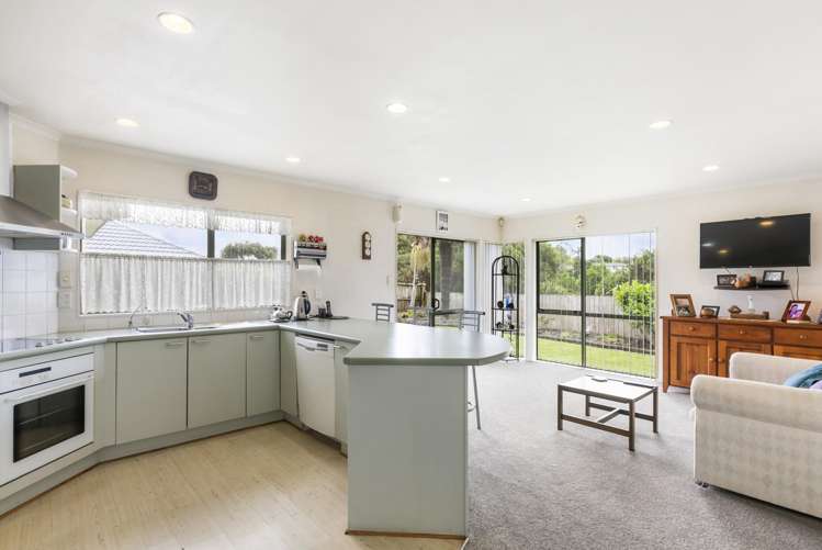 139 Burswood Drive Pakuranga Heights_14