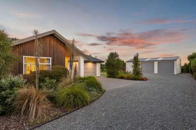 57 Verdeco Boulevard_2