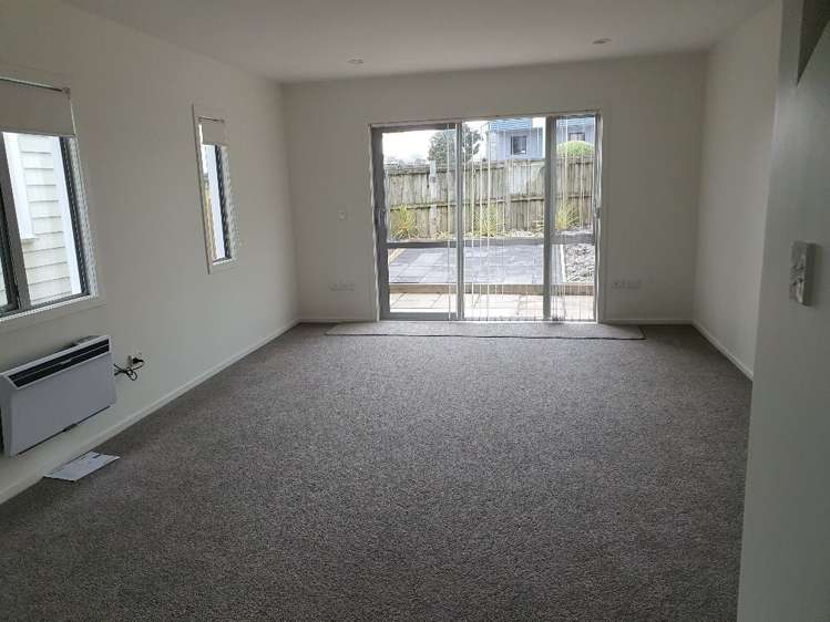 9/6 John Jennings Drive Oteha_3