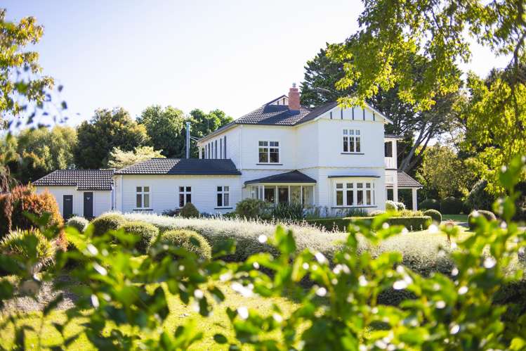 767 Wharerata Road Manutuke_16