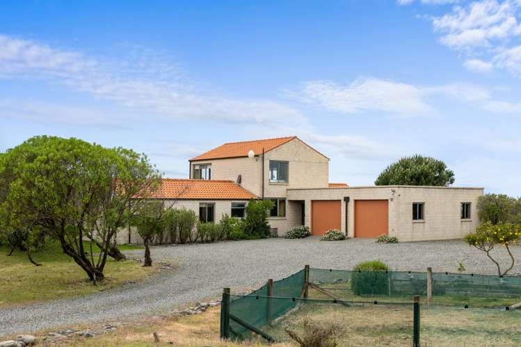 16 Hinepango Drive Rarangi_20