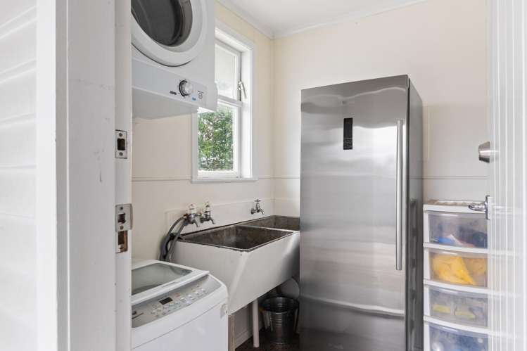 10 Munro Street Elgin_15