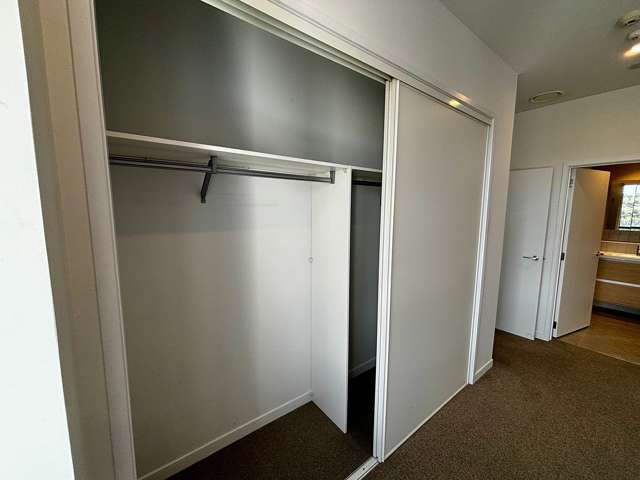 311/1 Kimiora Street Three Kings_4