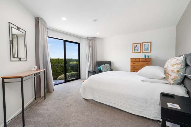 35A Te Awakura Terrace Mount Pleasant_14