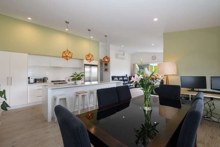 230 Ballintoy Park Drive Welcome Bay_9