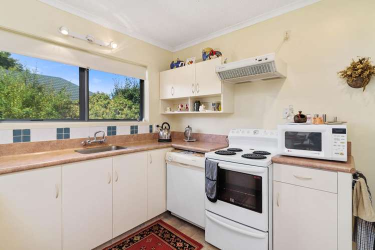 2B Kowhai Street Glenholme_1