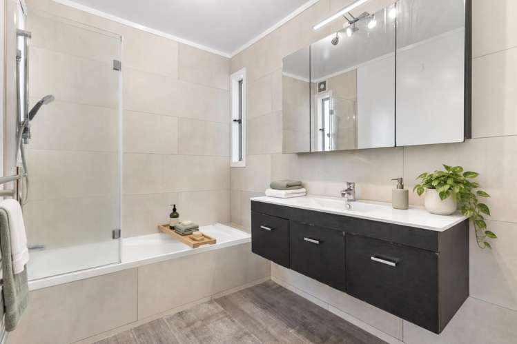 101 Sunset Road Totara Vale_8