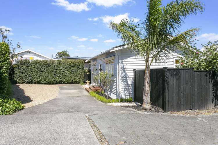 1471 Great North Road Waterview_18