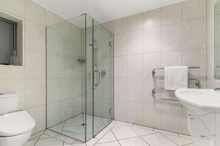 94 Picasso Drive West Harbour_16