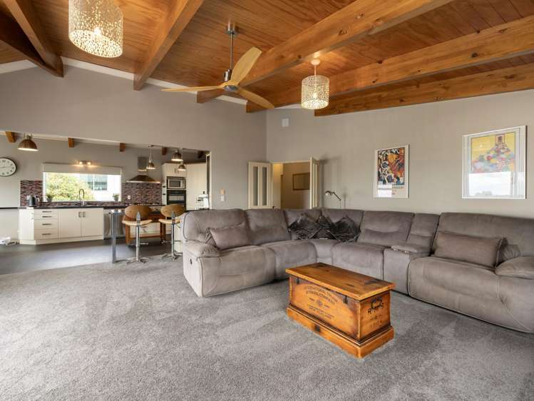 26 Highgrove Drive Grandview Heights_7