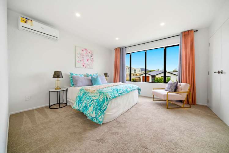 5/3 Kaimai Avenue Massey_12