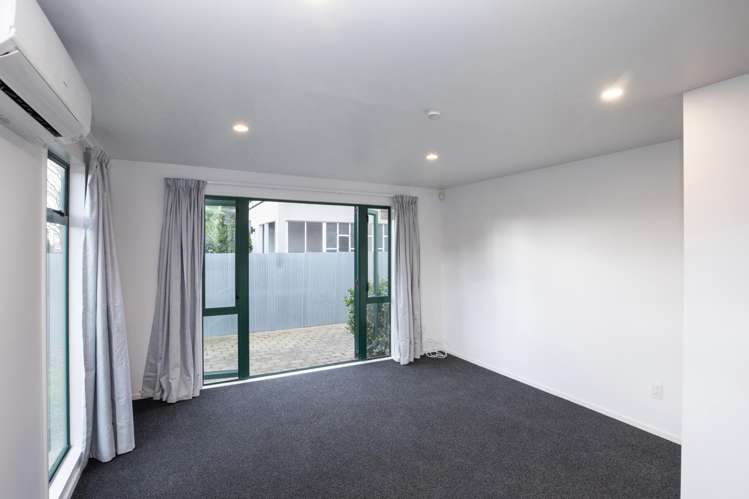 68 Thackeray Place Waltham_10