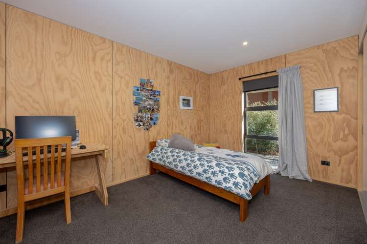 27 Sarges Way Lake Hawea_16