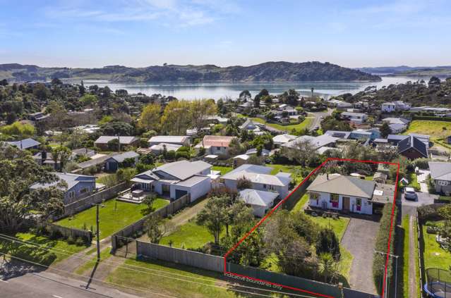 23 Lorenzen Bay Road Raglan_1