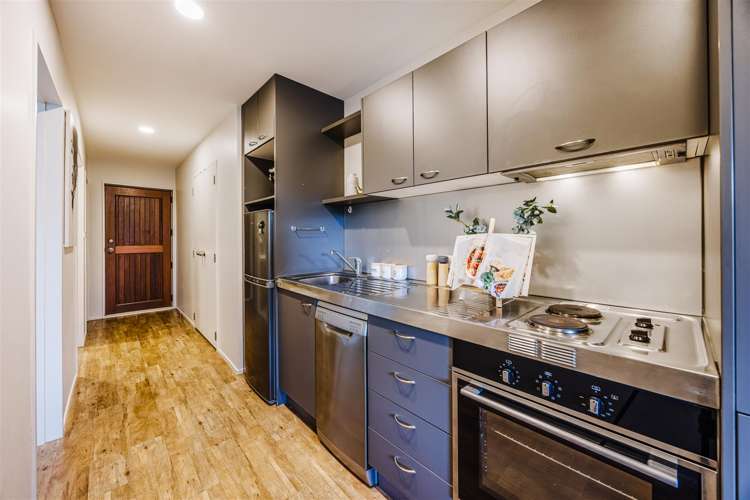 75/7 Kelvin Hart Drive East Tamaki_9