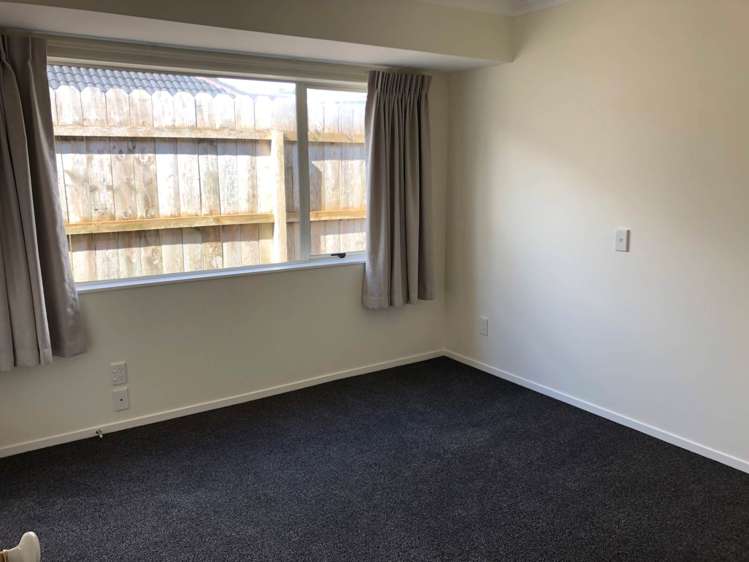 102 Moyrus Crescent East Tamaki Heights_11