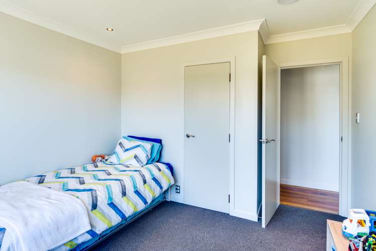 715 Duke Street Mahora_11