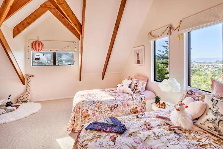 78 Chamberlain Road Karori_10