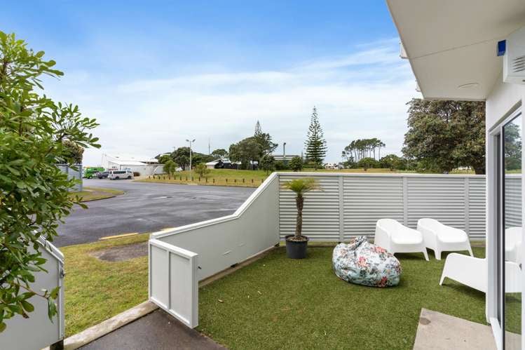 1/405 Lowe Street Whangamata_25