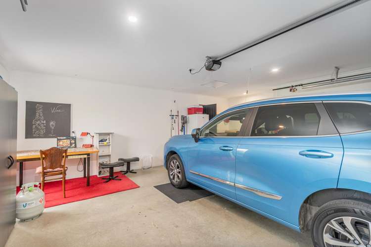 28 Motukorure Parade Cooks Beach_25