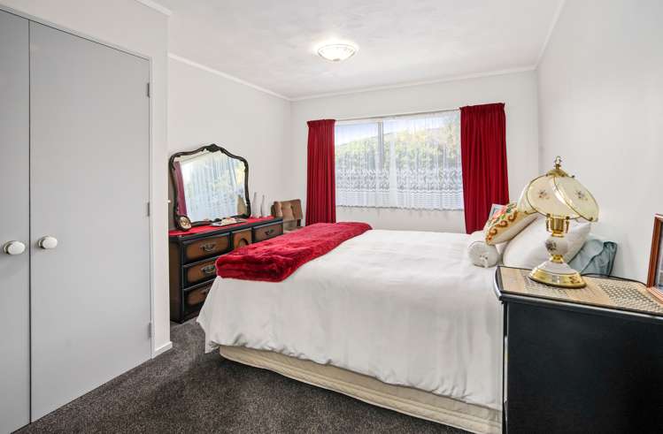 25 Malthouse Crescent Brightwater_13