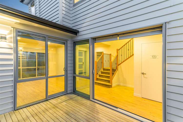 98 Colonial Drive Silverdale_8