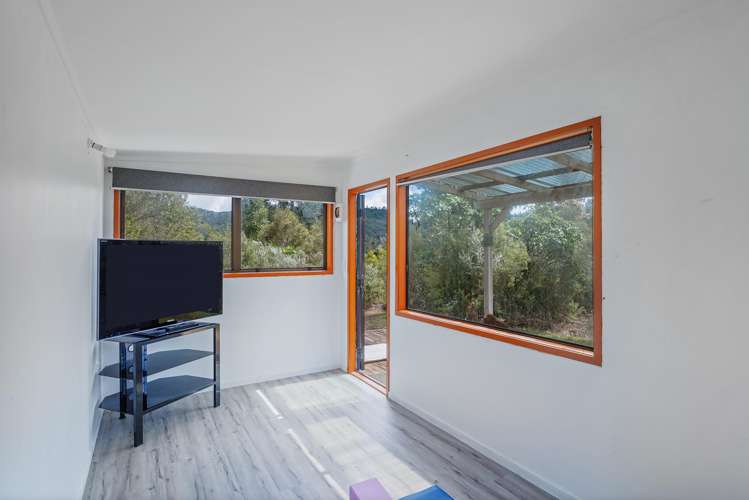 158 Silverstream Falls ROW Whitianga_46