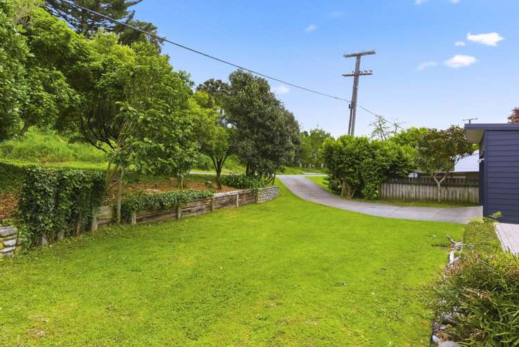 7 Forest Road Raumati South_18