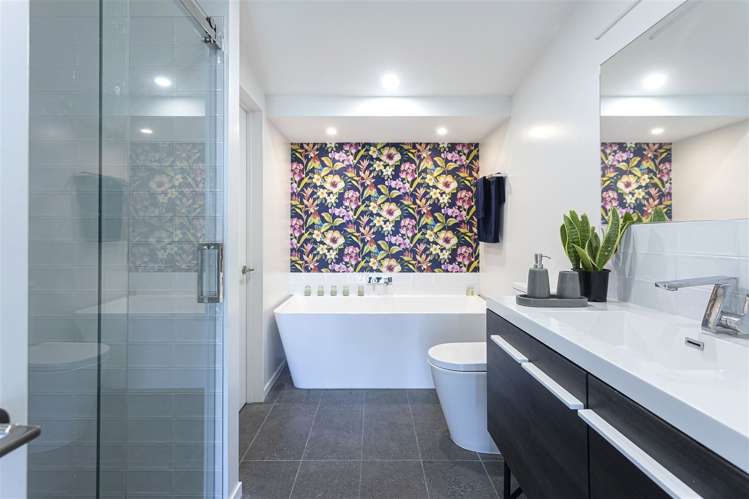 147 Soleares Avenue Mount Pleasant_6