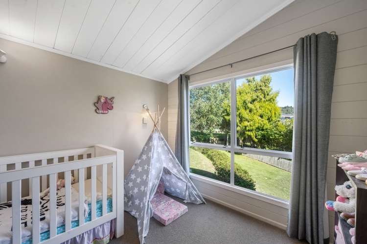 115 Basley Road Owhata_12