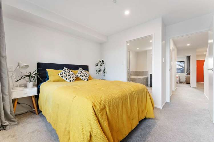 70 Rangihina Road Hobsonville_15