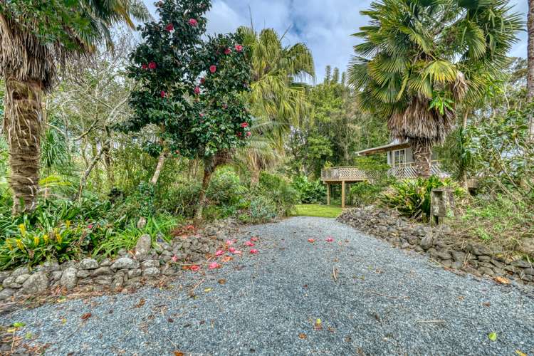 573 Takahue Road Takahue_52