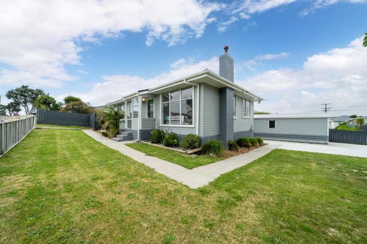 2 Matatiro Street Titahi Bay_11