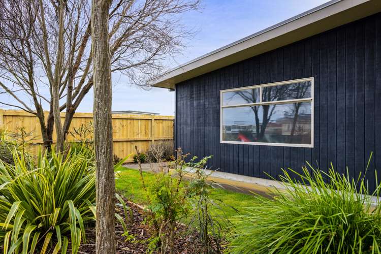 26 Kate Street Normanby_29