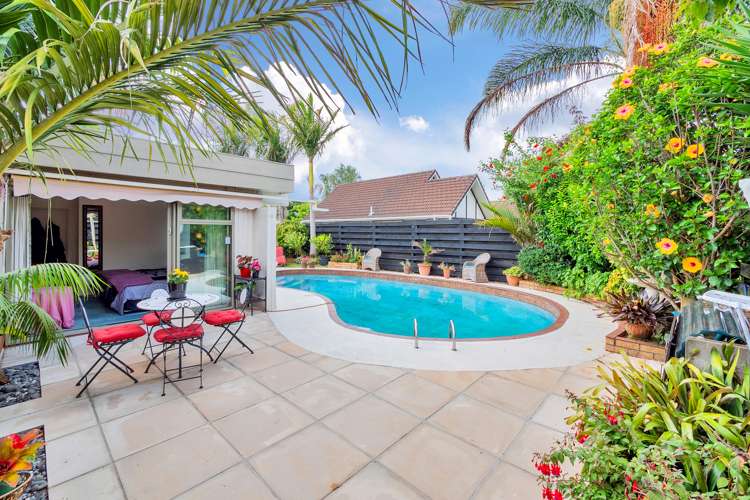 85 Carnoustie Drive Wattle Downs_12