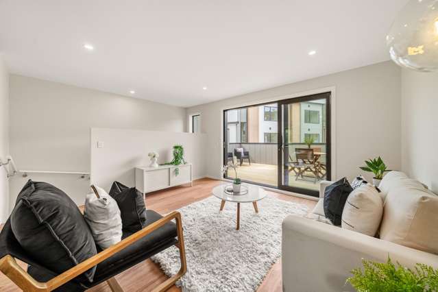 9,10,11,12,13/4 Tawhai Street Stokes Valley_1