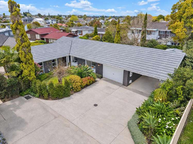 12 Rene Place Sunnyhills_23