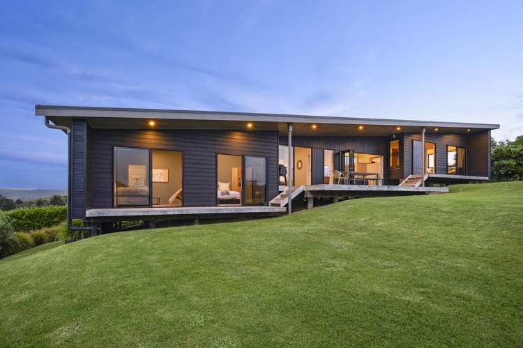 187 Constable Road Muriwai_26