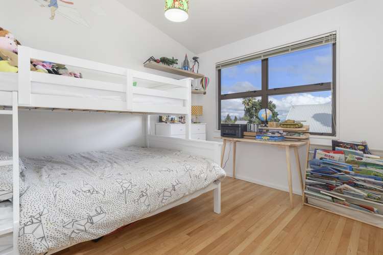 22 Jefferson Place Brookfield_18