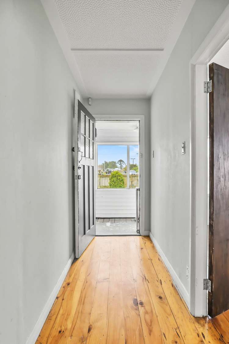 24 Station Road Paeroa_10